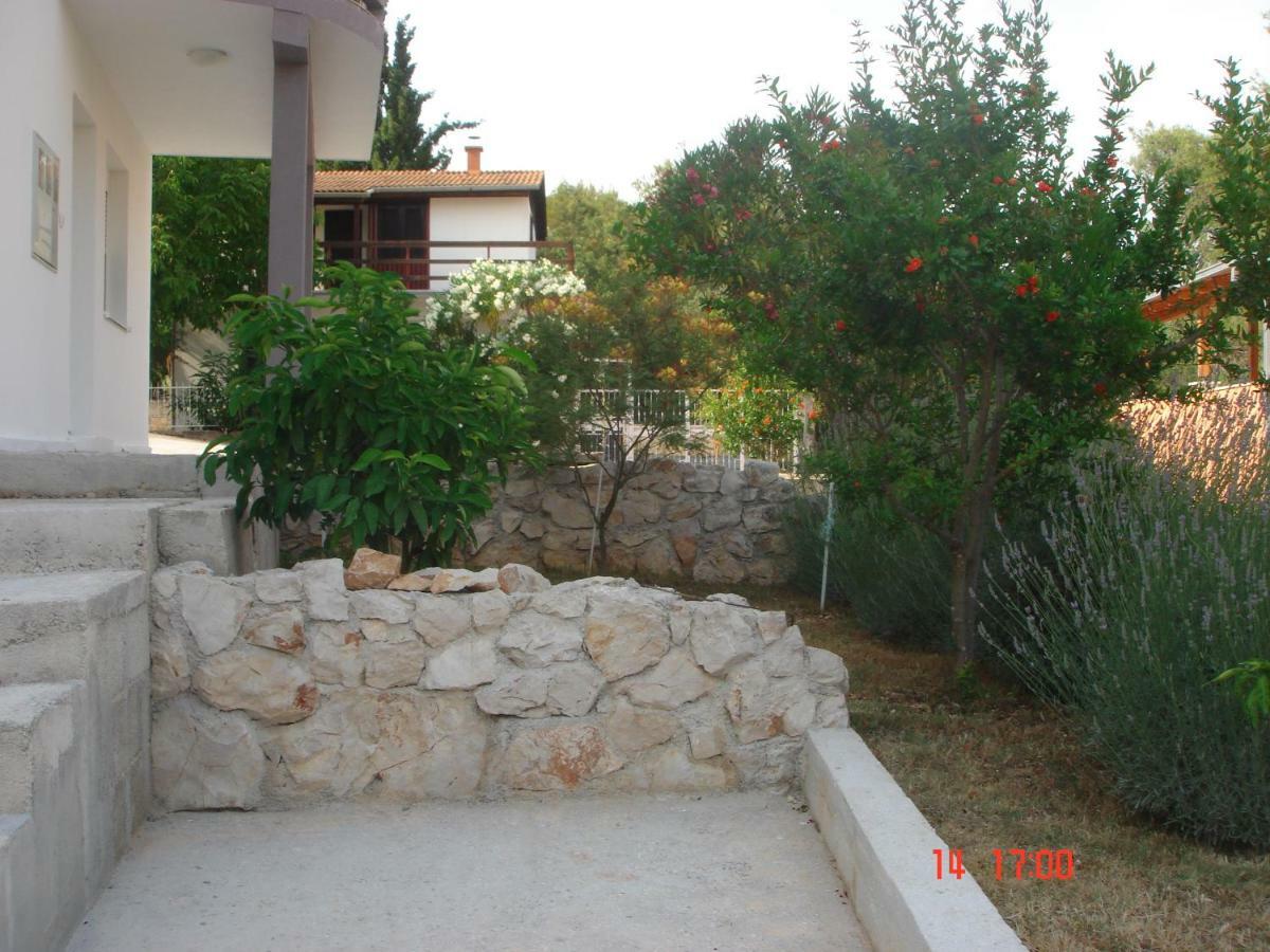 Apartments 4 Me Trogir Exterior photo
